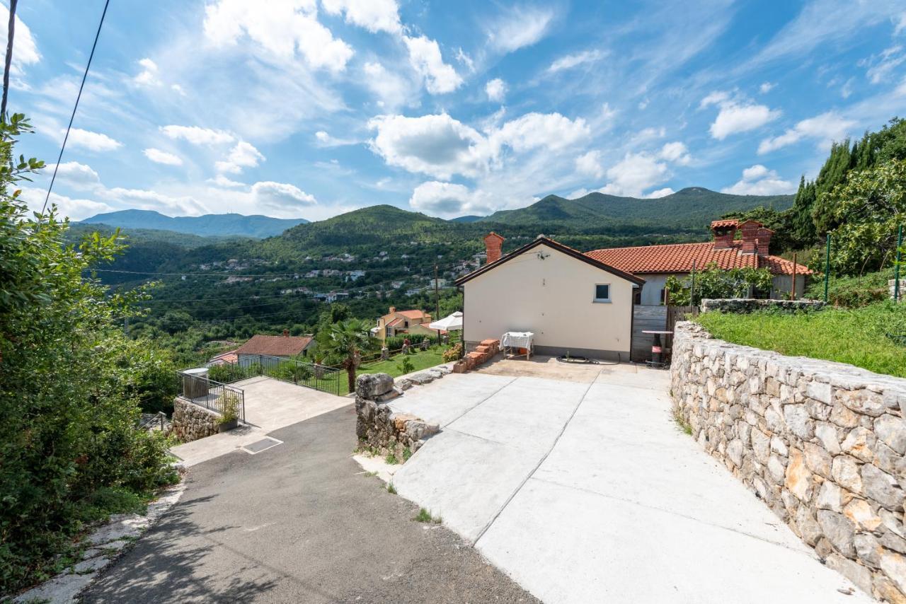 Sea View Apartment With Garden Near Opatija Veprinac Dış mekan fotoğraf