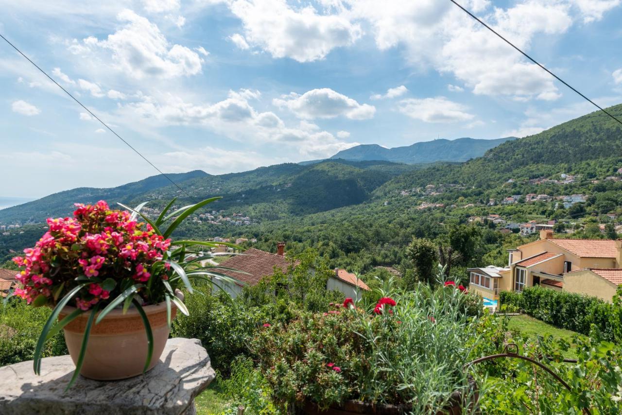 Sea View Apartment With Garden Near Opatija Veprinac Dış mekan fotoğraf